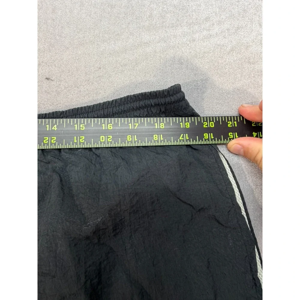 Nike Black 100% Nylon Men Swim Trunks Bottoms Size Large